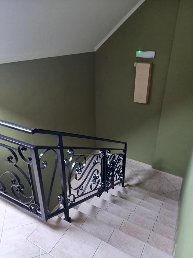 Europa Panzio Bed and Breakfast Eger Buitenkant foto